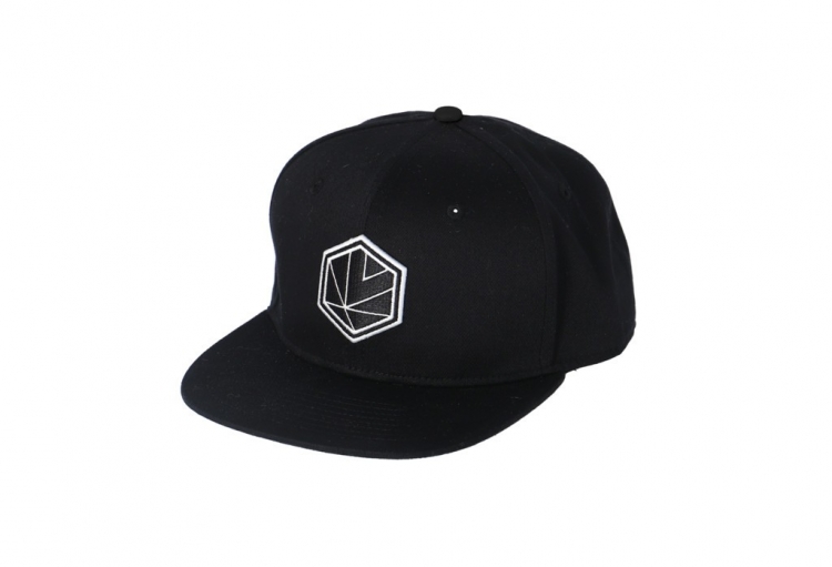 Czapka snapback XLC